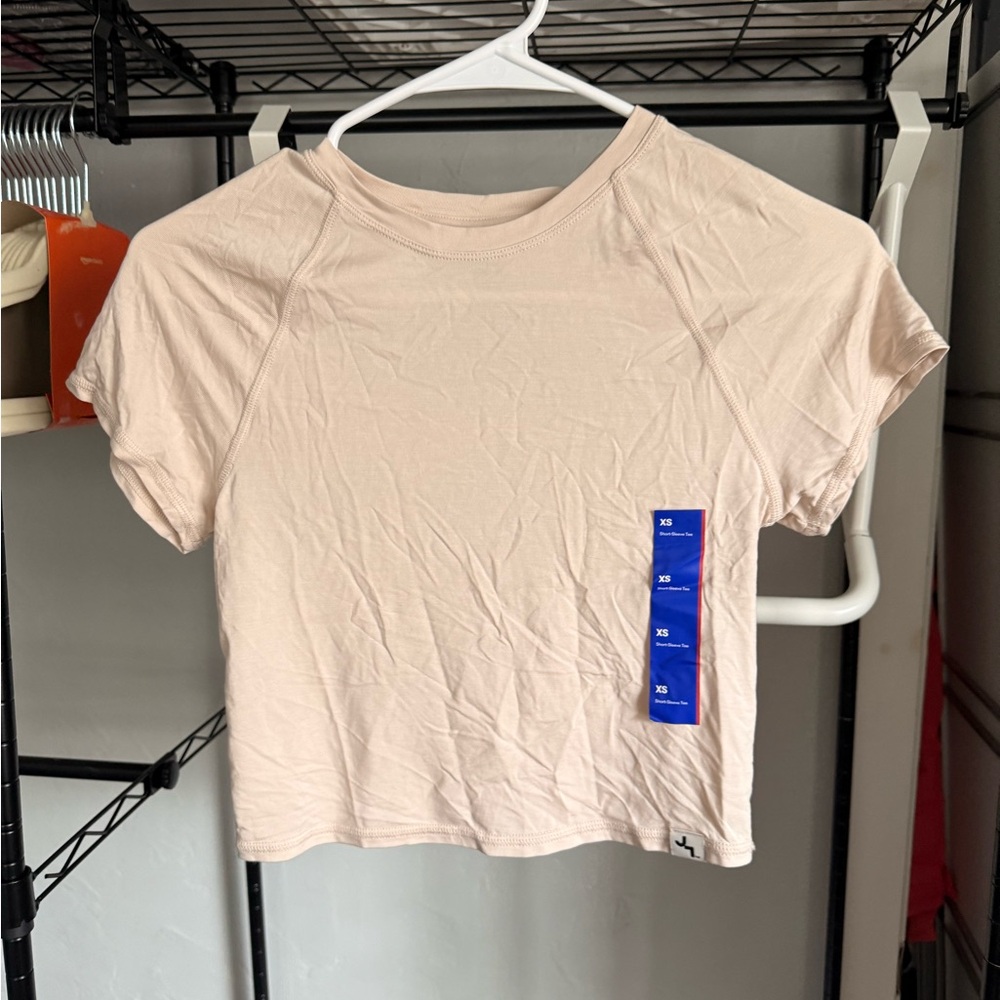JoyLab Women's Light Short Sleeve Tee almond color